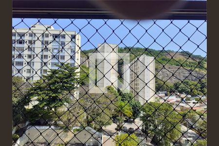 Apartamento à venda com 76m², 2 quartos e 1 vagaVista