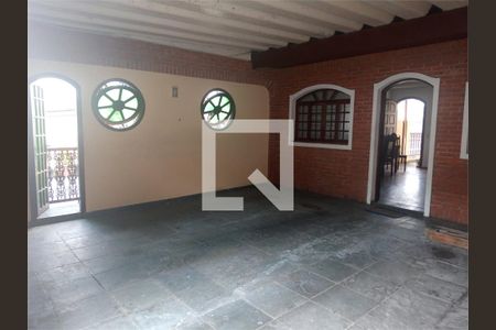 Casa à venda com 4 quartos, 253m² em Butantã, São Paulo