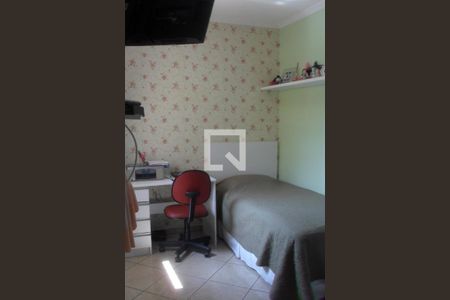 Casa à venda com 3 quartos, 215m² em Vila Granada, São Paulo