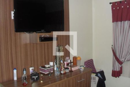 Casa à venda com 3 quartos, 215m² em Vila Granada, São Paulo