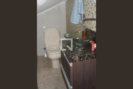 Casa à venda com 3 quartos, 215m² em Vila Granada, São Paulo