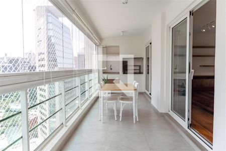 Apartamento à venda com 3 quartos, 139m² em Vila Olímpia, São Paulo
