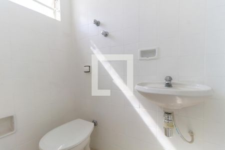 Casa para alugar com 97m², 2 quartos e sem vagaBanheiro de Serviço