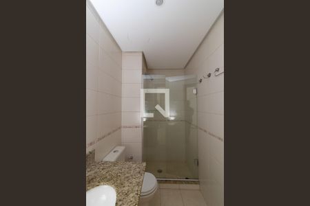 Banheiro de apartamento para alugar com 1 quarto, 53m² em Petrópolis, Porto Alegre
