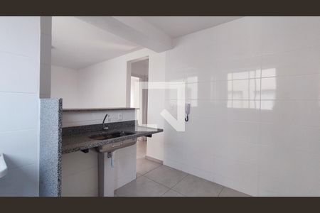 Cozinha de apartamento à venda com 2 quartos, 45m² em Bom Jesus, Contagem