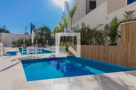 Apartamento para alugar com 75m², 2 quartos e 2 vagas Apartamento para alugar com 75m², 2 quartos e 2 vagasÁrea comum - Piscina