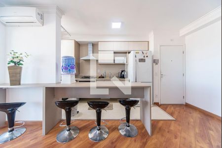Apartamento para alugar com 75m², 2 quartos e 2 vagas Apartamento para alugar com 75m², 2 quartos e 2 vagasCozinha