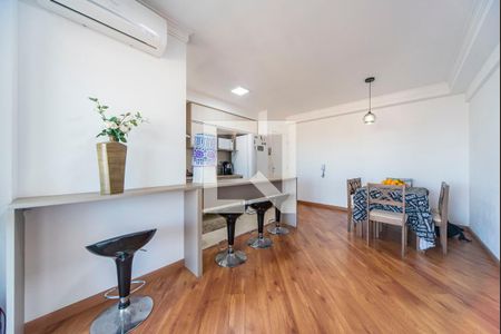 Apartamento para alugar com 75m², 2 quartos e 2 vagas Apartamento para alugar com 75m², 2 quartos e 2 vagasSala