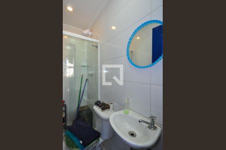 Apartamento à venda com 150m², 4 quartos e 4 vagas Apartamento à venda com 150m², 4 quartos e 4 vagasBanheiro de Serviço