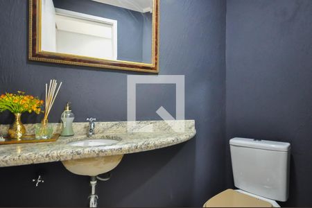 Apartamento à venda com 150m², 4 quartos e 4 vagas Apartamento à venda com 150m², 4 quartos e 4 vagasLavabo