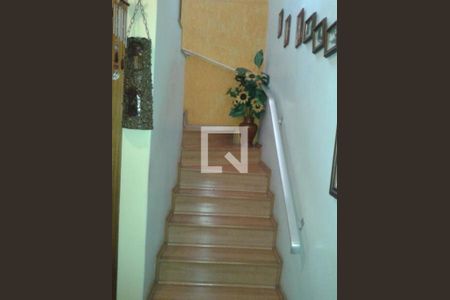 Casa à venda com 3 quartos, 161m² em Jardim Santa Helena, São Paulo