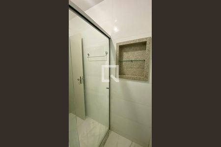 Apartamento à venda com 75m², 3 quartos e sem vagaBanheiro Social