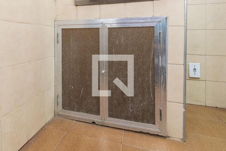 Apartamento para alugar com 60m², 2 quartos e 1 vaga Apartamento para alugar com 60m², 2 quartos e 1 vagaÁrea de Serviço - Armários