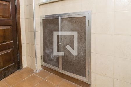 Apartamento para alugar com 60m², 2 quartos e 1 vaga Apartamento para alugar com 60m², 2 quartos e 1 vagaÁrea de Serviço - Armários