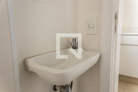 Apartamento à venda com 237m², 4 quartos e 4 vagasBanheiro de Serviço
