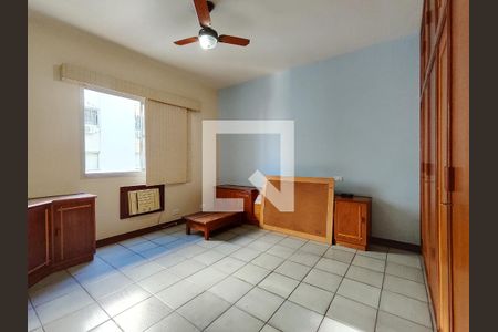 Apartamento à venda com 122m², 3 quartos e 2 vagas Apartamento à venda com 122m², 3 quartos e 2 vagasSuíte