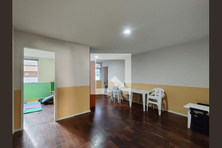 Apartamento à venda com 122m², 3 quartos e 2 vagas Apartamento à venda com 122m², 3 quartos e 2 vagasBrinquedoteca