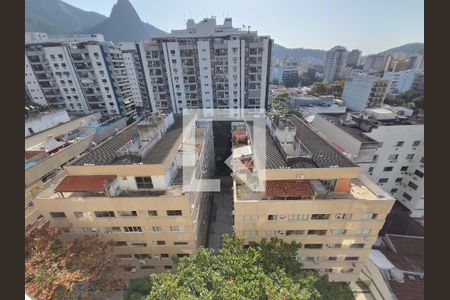 Apartamento à venda com 122m², 3 quartos e 2 vagas Apartamento à venda com 122m², 3 quartos e 2 vagasVista do Quarto 2
