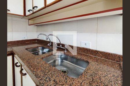 Apartamento à venda com 122m², 3 quartos e 2 vagas Apartamento à venda com 122m², 3 quartos e 2 vagasCozinha