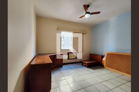 Apartamento à venda com 122m², 3 quartos e 2 vagas Apartamento à venda com 122m², 3 quartos e 2 vagasSuíte