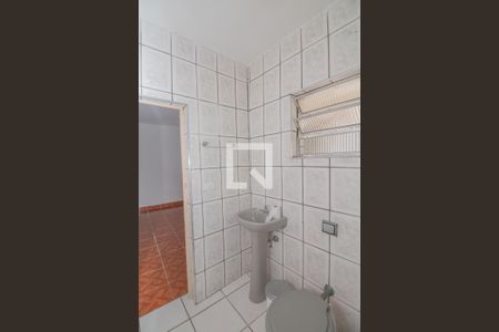 Banheiro Quarto 1 de casa para alugar com 2 quartos, 125m² em Vila Mendes, São Paulo