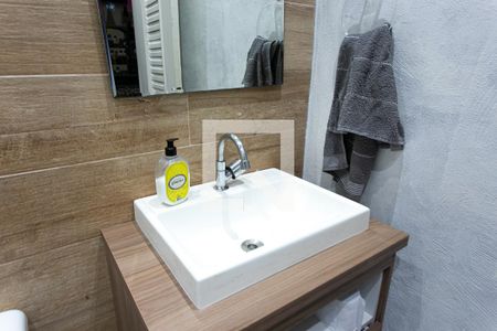 Casa à venda com 280m², 4 quartos e 5 vagas Casa à venda com 280m², 4 quartos e 5 vagasBanheiro do Salão