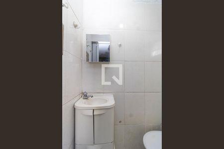 Banheiro de kitnet/studio para alugar com 1 quarto, 52m² em Jardim Brasil (zona Norte), São Paulo