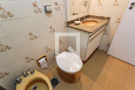 Apartamento à venda com 95m², 3 quartos e 2 vagas Apartamento à venda com 95m², 3 quartos e 2 vagasBanheiro