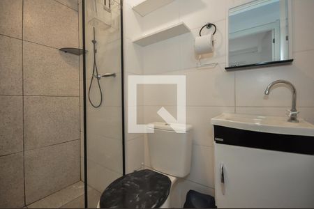 Apartamento para alugar com 32m², 2 quartos e sem vaga Apartamento para alugar com 32m², 2 quartos e sem vagaBanheiro