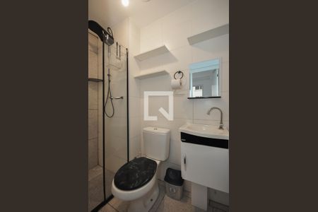Apartamento para alugar com 32m², 2 quartos e sem vaga Apartamento para alugar com 32m², 2 quartos e sem vagaBanheiro