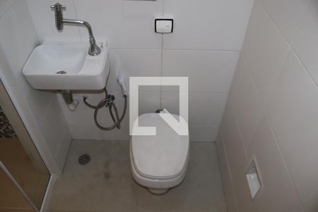 Banheiro Social de kitnet/studio à venda com 1 quarto, 53m² em Vila Buarque, São Paulo