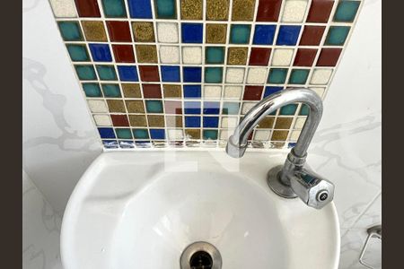 Apartamento para alugar com 33m², 1 quarto e sem vaga Apartamento para alugar com 33m², 1 quarto e sem vagaBanheiro