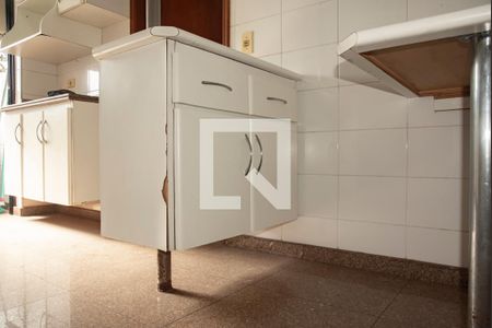 Apartamento à venda com 104m², 3 quartos e 2 vagasCozinha