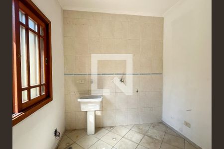 Área de Serviço de casa à venda com 5 quartos, 220m² em Jardim Santo Elias, São Paulo