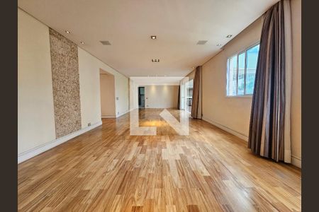 Sala de apartamento à venda com 3 quartos, 206m² em Campo Belo, São Paulo