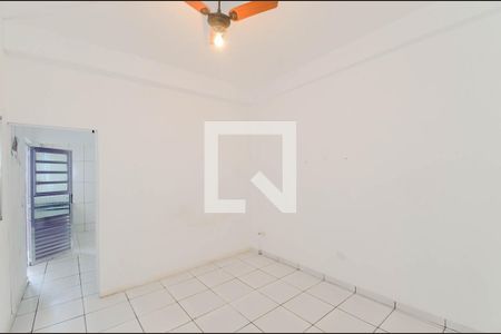Casa à venda com 125m², 2 quartos e 2 vagasQuarto - Edícula 