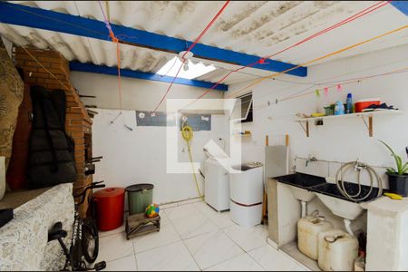 Casa à venda com 125m², 2 quartos e 2 vagasÁrea de Serviço