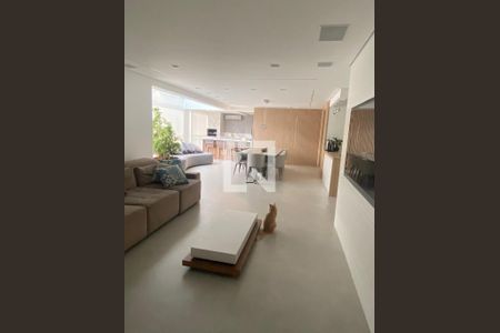 Apartamento à venda com 384m², 3 quartos e 4 vagas