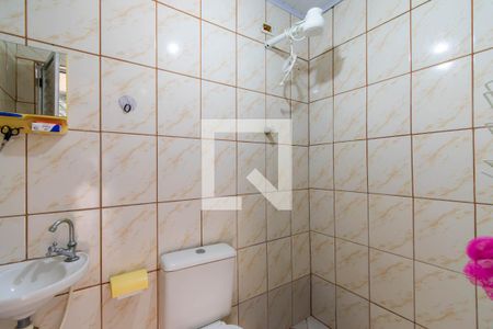 Casa à venda com 126m², 2 quartos e 2 vagasBanheiro de serviço