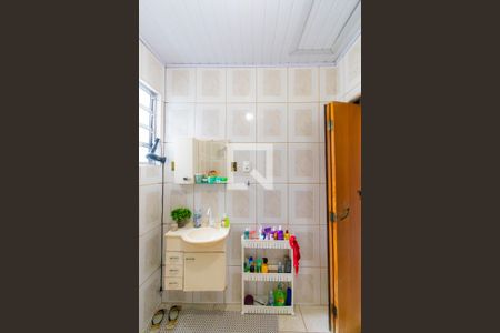 Casa à venda com 126m², 2 quartos e 2 vagasBanheiro 2