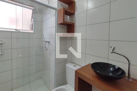 Apartamento à venda com 44m², 2 quartos e 1 vaga Apartamento à venda com 44m², 2 quartos e 1 vagaBanheiro