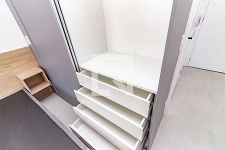 Sala / Quarto de kitnet/studio para alugar com 1 quarto, 23m² em Perdizes, São Paulo