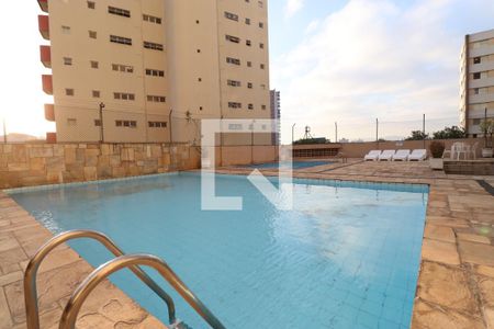 Apartamento para alugar com 89m², 3 quartos e 1 vagaÁrea comum - Piscina