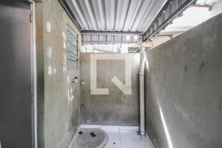 Casa para alugar com 70m², 2 quartos e 1 vagaÁrea de Serviço