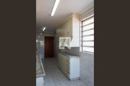 Apartamento para alugar com 106m², 3 quartos e 1 vaga Apartamento para alugar com 106m², 3 quartos e 1 vagaCOZINHA
