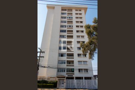 Apartamento para alugar com 106m², 3 quartos e 1 vaga Apartamento para alugar com 106m², 3 quartos e 1 vagaFACHADA