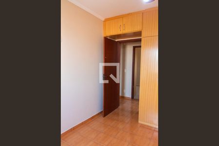 Apartamento para alugar com 106m², 3 quartos e 1 vaga Apartamento para alugar com 106m², 3 quartos e 1 vagaQUARTO 2
