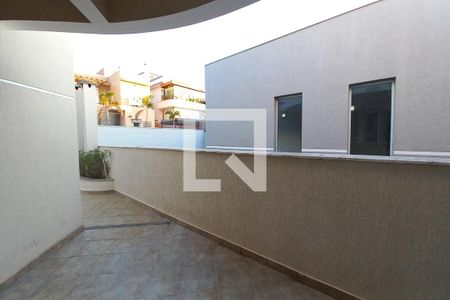 Casa de condomínio à venda com 450m², 4 quartos e 4 vagasVista da Suíte 4 