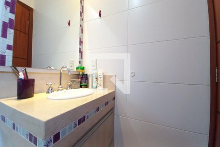 Casa de condomínio à venda com 450m², 4 quartos e 4 vagasBanheiro da Suíte 4