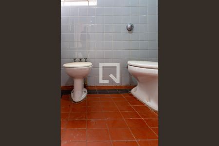 Apartamento para alugar com 151m², 3 quartos e sem vagaBanheiro